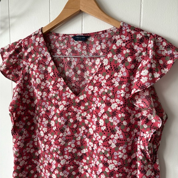 Denver Hayes Red Ruffled Flutter Sleeve Blouse Large - Picture 2 of 5